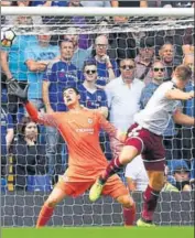  ?? REUTERS PHOTO ?? Sam Vokes (right) scored twice as Burnley beat Chelsea 32 at the Stamford Bridge on Saturday.