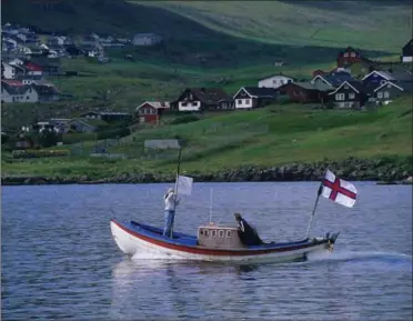  ?? FOTO: GETTY IMAGES ?? Færingerne er en flok egoister, mener læseren.