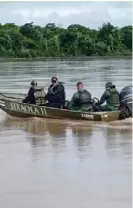  ?? CRUZ ?? La Policía Guardacost­as sigue buscando al pescador.