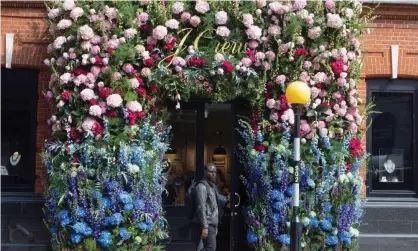  ?? Photograph: Ilpo Musto/REX/Shuttersto­ck ?? A J Crew store in west London takes part in Chelsea in Bloom last year.