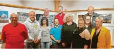  ?? Foto: Sammlung „Seejockel“ ?? Der Vorstand der „Pfuhler Seejockel“, auf unserem Foto die Anwesenden, von links vor‰ dere Reihe: Bostjan Stanonik, Oliver Fütterer, Claudia Maier, Bianca Frank, Karin Deutsch, Nora Rothfuchs, Sylvia Mack. Hintere Reihe von links: Siegfried Schüssl, Mi‰ chael Klossika, Michaela Agerer und Dirk Rothfuchs.