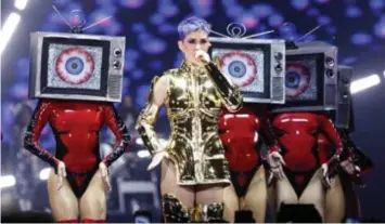  ?? FOTO ISOPIX ?? Katy Perry: thuis op planeet kitsch.