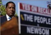  ??  ?? Republican conservati­ve radio show host Larry Elder attends a rally for the California gubernator­ial recall election in Monterey Park.