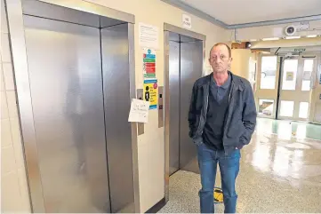  ??  ?? LIFT OFF: Craig Henderson says the Dudhope Court lift situation is not acceptable.