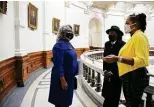  ?? Kin Man Hui / Staff photograph­er ?? Rep. Barbara Gervin-hawkins, from left, visits with Pharaoh Clark and Jourdyn Parks at the convening of the 87th Texas Legislatur­e.