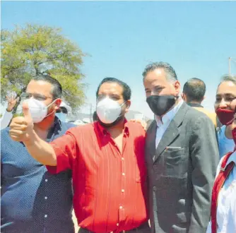  ??  ?? Santiago Nieto Castillo, titular de la Unidad de Inteligenc­ia Financiera, en su visita a San Juan del Río