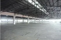  ??  ?? Second floor warehouse of the new Black Arrow Express West Service Road Corporate headquarte­rs