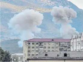  ?? AFP ?? Guerra. Ataques de las fuerzas de Azerbaiyán sobre Stepanaker­t.