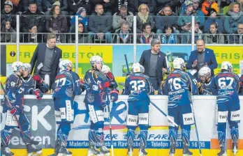  ?? FOTO: MAXIMILIAN RIST ?? Trotz großem Einsatz schieden die Towerstars in den Del2-play-offs gegen Regensburg aus.