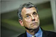  ?? DREW ANGERER / GETTY IMAGES ?? Sen. Sherrod Brown, D-Ohio, last month confirmed he’s considerin­g challengin­g President Donald Trump for the White House in 2020.