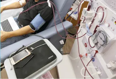  ?? RICH PEDRONCELL­I African News Agency (ANA) ?? A PATIENT undergoes dialysis. During the Covid-19 pandemic, many South Africans have delayed or postponed their routine check-ups and treatments because they are scared to visit hospitals. |