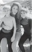  ?? El Nuevo Herald file ?? Shakira in Spain with sons Milan and Sasha.