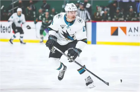  ?? HARRISON BARDEN/USA TODAY SPORTS ?? San Jose Sharks centre Patrick Marleau is about to surpass an NHL record held by the great Gordie Howe: the most games played in a career. He began as an 18-year-old and is now playing in his 24th season, most of them with the same team.