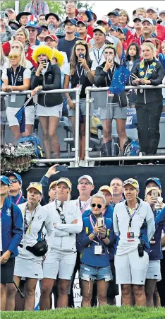  ??  ?? England’s Melissa Reid hits the first tee shot in her match with Charley Hull