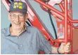  ?? FOTO: TOBIAS SCHUHWERK ?? Mit 86 Jahren ist Siegfried Schrägle aus Ebenhofen noch immer als Unternehme­r aktiv.