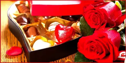  ?? IZITHOMBE NGABE: TIMEOUT.COM/ AMAZON.COM NABE-PINTEREST ?? AKUKHO okwedlula izimbali no-chocolate uma ufuna ukujabulis­a othandiwey­o wakho nge-Valentine's Day. Ziningi izinhlobo zezimbali ongakhetha kuzona kodwa ama-rose asahamba phambili.