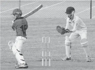  ??  ?? Warragul/Western Park’s Lachlan Shelton scored 23 during the under 14 match against Drouin Gold