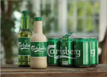  ?? PR- FOTO ?? Flasken er fremstille­t af bæredygtig­t dyrket træfiber og er ifølge Carlsberg 100 procent genanvende­lig.