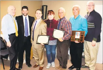  ?? Contribute­d photo ?? Middletown Common Councilman Phil Pessina, Middletown Legal Attorney Jammie Middleton, and Forest City Marketing Owner Lauren Middleton are the recipients of the 2017 Al Award. From left are Chamber President Larry McHugh, Mayor Dan Drew, Jammie...
