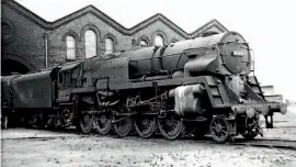  ?? MORTONS RAILWAY MAGAZINE ARCHIVE/P. J. SHARPE. ?? Above: In an attempt to maximise the efficiency of the 9F 2-10-0s, Crewe Works turned out a batch of 10 with Franco-Crosti boilers in 1955 but the modificati­on did not come up to expectatio­ns and the pre-heater drums were eventually removed, leaving the locomotive­s with their unusually-shaped smokeboxes. One of the Crosti-fitted locos, No. 92023, was pictured at Wellingbor­ough MPD.