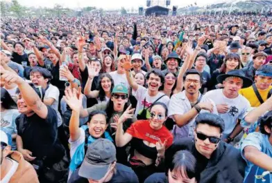  ?? ?? ROBERTO HERNANDEZ
Los jóvenes mexicanos son más felices que los de EU o Canadá