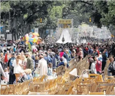  ?? MARILÚ BÁEZ ?? Las tribunas de la Alameda Principal se suprimirán y las sillas pasarán a estar a pie de calle.