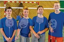  ??  ?? Quatre jeunes ont participé au tournoi départemen­tal de la Fresnay.