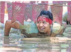  ??  ?? Der Muddy Angel Run findet auch im nächsten Jahr wieder im Sportpark Wedau rund um die Regattabah­n statt.