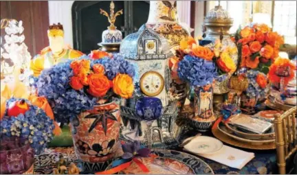  ?? TRACI RYAN HUMMEL VIA AP ?? This October 2015 photo provided by Traci Ryan Hummel shows a table display by Antique Row at the Dallas Country Club during the annual Kappa Tablescape­s event in Dallas, Texas.