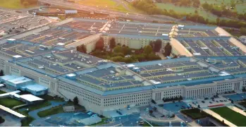  ?? CHARLES DHRARAPAK/AP ?? Because of “congested air space” outside Washington, solar panels were the best option for clean energy at the Pentagon, an official said.