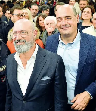  ??  ?? Leader
Il governator­e emiliano Bonaccini con il segretario Zingaretti