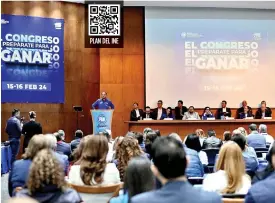  ?? ?? ■ La dirigencia del PAN convocó a los aspirantes al Congreso en la sede nacional de su partido.