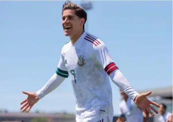  ?? EFE. ?? Santiago Muñoz marcó el primer gol para México a los 15 minutos.