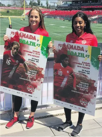  ?? TIM BAINES ?? Canadian national women’s soccer team members Janine Beckie, left, and Ashley Lawrence were in the city Monday to promote an internatio­nal friendly against Brazil on Sunday, Sept. 2, at TD Place.