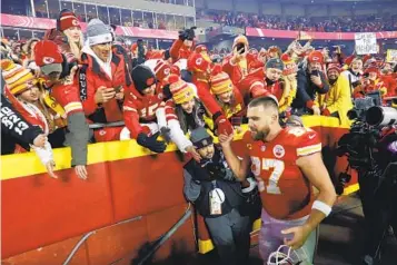  ?? COLIN E. BRALEY AP ?? Chiefs tight end Travis Kelce says he has tried his best to deal with all that comes with dating Taylor Swift.