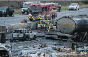  ?? CHRISTOPHE­R KATSAROV / THE CANADIAN PRESS ?? Transport trucks and fuel carriers were involved in the crash that sent fuel “rolling down the highway.”