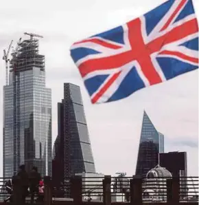  ?? BLOOMBERG PIC ?? In preparing for Brexit, banks have transferre­d billions of pounds in client assets to new European Union legal entities and shifted around 2,000 roles away from London to new hubs.