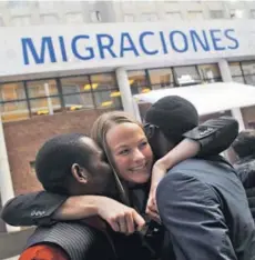  ?? FOTO: CRISTOBAL ESCOBAR ?? ►► Inauguraci­ón de nueva sucursal del Departamen­to de Extranjerí­a y Migración.