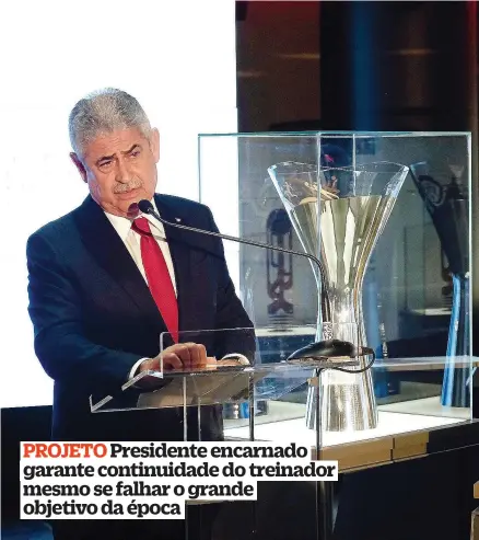  ??  ?? O líder das águias ambiciona, para o futuro, formar um onze com sete jogadores preparados e lançados a partir do Caixa Futebol Campus