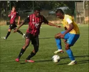  ?? (Photo An. D.) ?? Sissokho et les Hyérois (ici en amical face à Nice) lancent leur saison à domicile face à la réserve de l’OM.