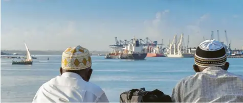  ?? Foto: Imago Images, Charles Bowman ?? In Afrika entsteht seit Anfang des Jahres ein riesiger Binnenmark­t. Er birgt große Chancen. Zugleich gibt es noch viele Probleme.