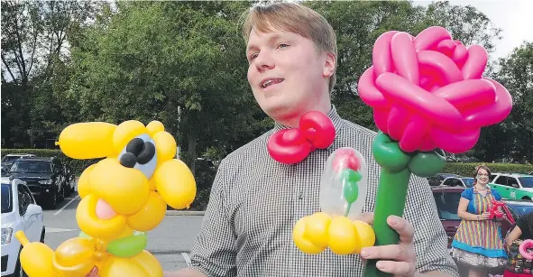  ?? NICK PROCAYLO/PNG ?? Sam Doupe-Smith is one of the children’s performers protesting Monday over the proposed ban on balloons in Vancouver’s parks and properties.