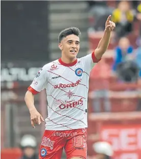  ?? DYN ?? Valió tres puntos. Nicolás González celebra el gol del Bicho.