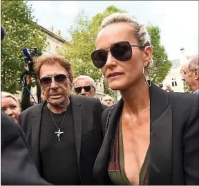  ??  ?? Laeticia Hallyday (ici en septembre) est la cible de commentair­es méprisants.