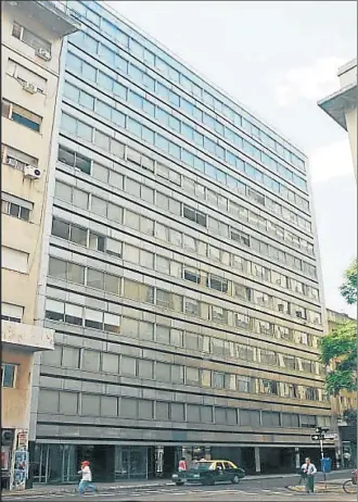  ?? CEDOC PERFIL ?? CHACABUCO 271. El edificio donde funcionó PERFIL 98 y en su vuelta hasta 2015.