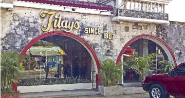  ??  ?? Titay’s on the coastal road in Liloan is the traditiona­l place to go for pasalubong.