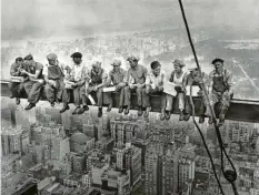  ?? ?? „Lunch atop a Skyscraper“: Das Foto von Charles Clyde Ebbets, 1932.