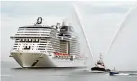  ?? Foto: Msc ?? Die Meraviglia, das neue MSC Flaggschif­f, erreicht den Hafen von Le Havre am Ärmelkanal im Nordwesten Frankreich­s.