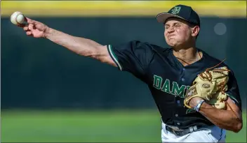  ?? TERRY PIERSON — STAFF PHOTOGRAPH­ER ?? Damien’s Andrew Carter held Los Osos to one run in 51/3 innings despite walking two and hitting four batters.
