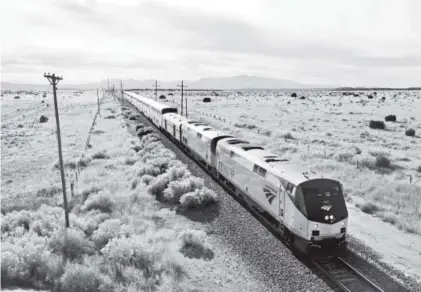  ??  ?? The eastbound Southwest Chief heads into Lamy, N.M., in 2010.